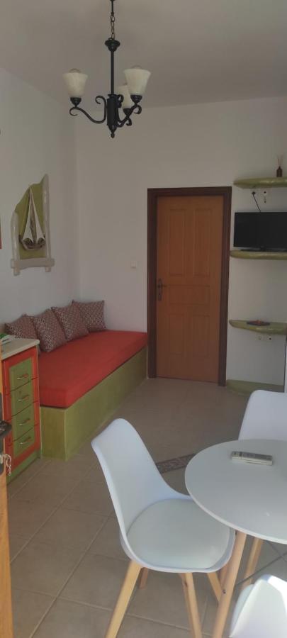 Ammos 1 Apartment Panteli Ngoại thất bức ảnh